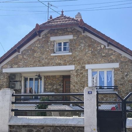 Maison Et Appartement La Courneuve Buitenkant foto